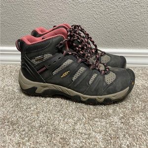 Keen hiking boots